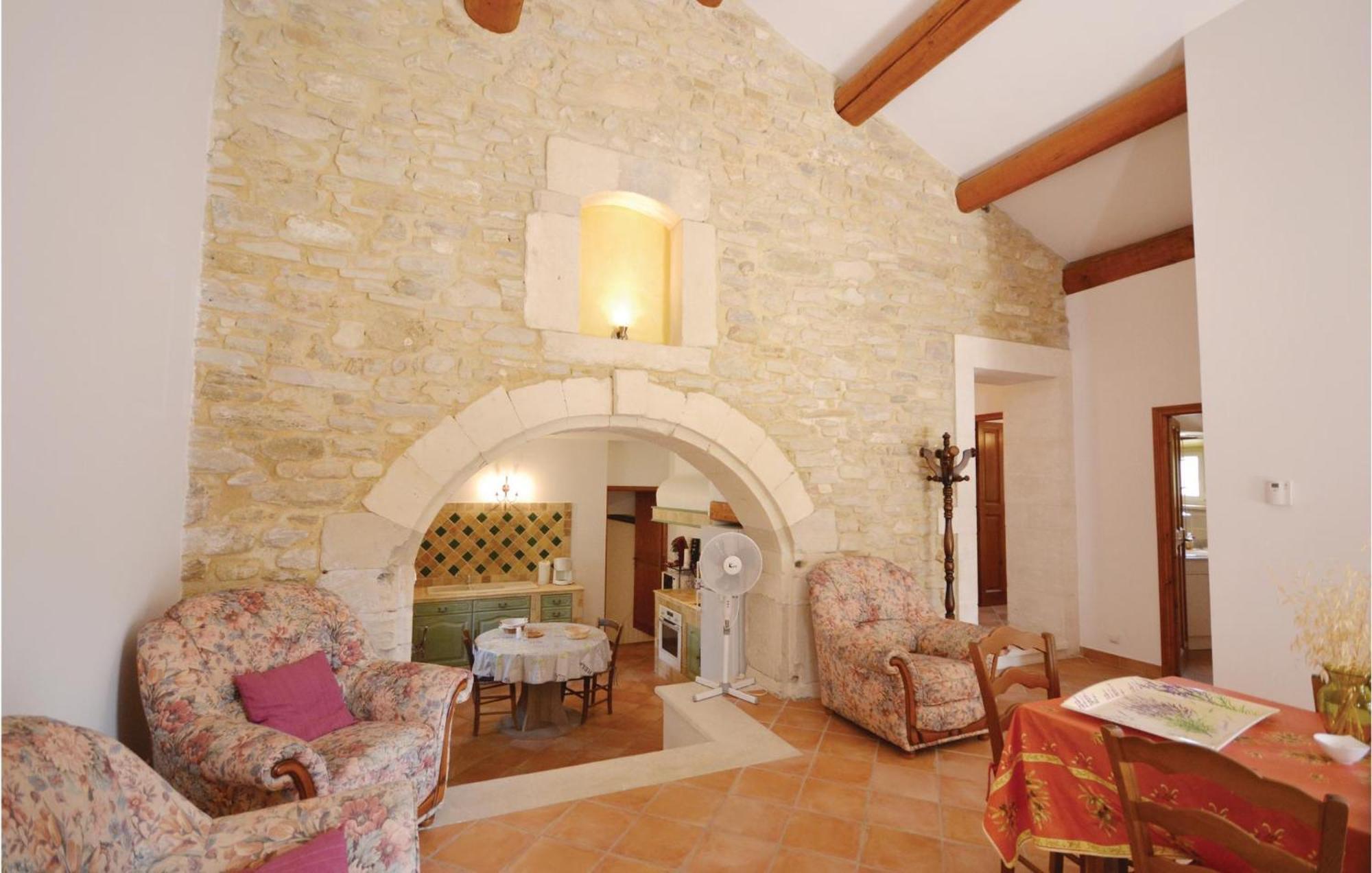 Awesome Home In Bollene With Wifi Exteriör bild