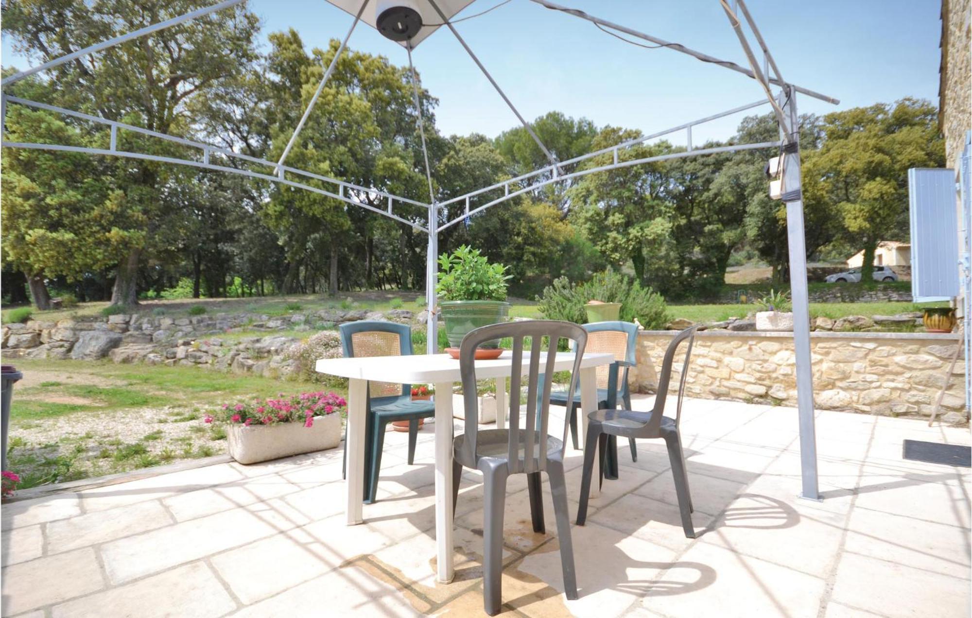 Awesome Home In Bollene With Wifi Exteriör bild