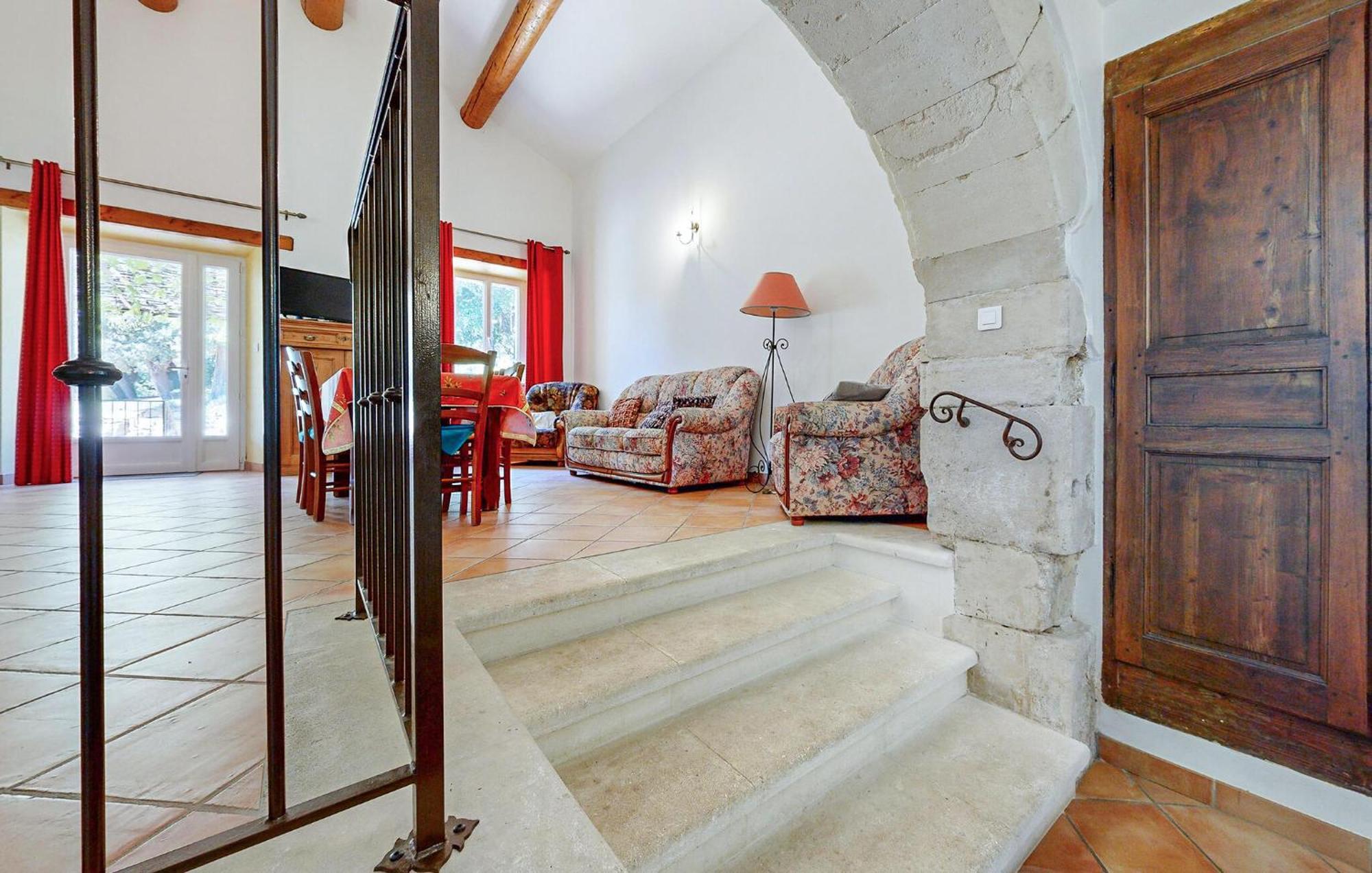 Awesome Home In Bollene With Wifi Exteriör bild